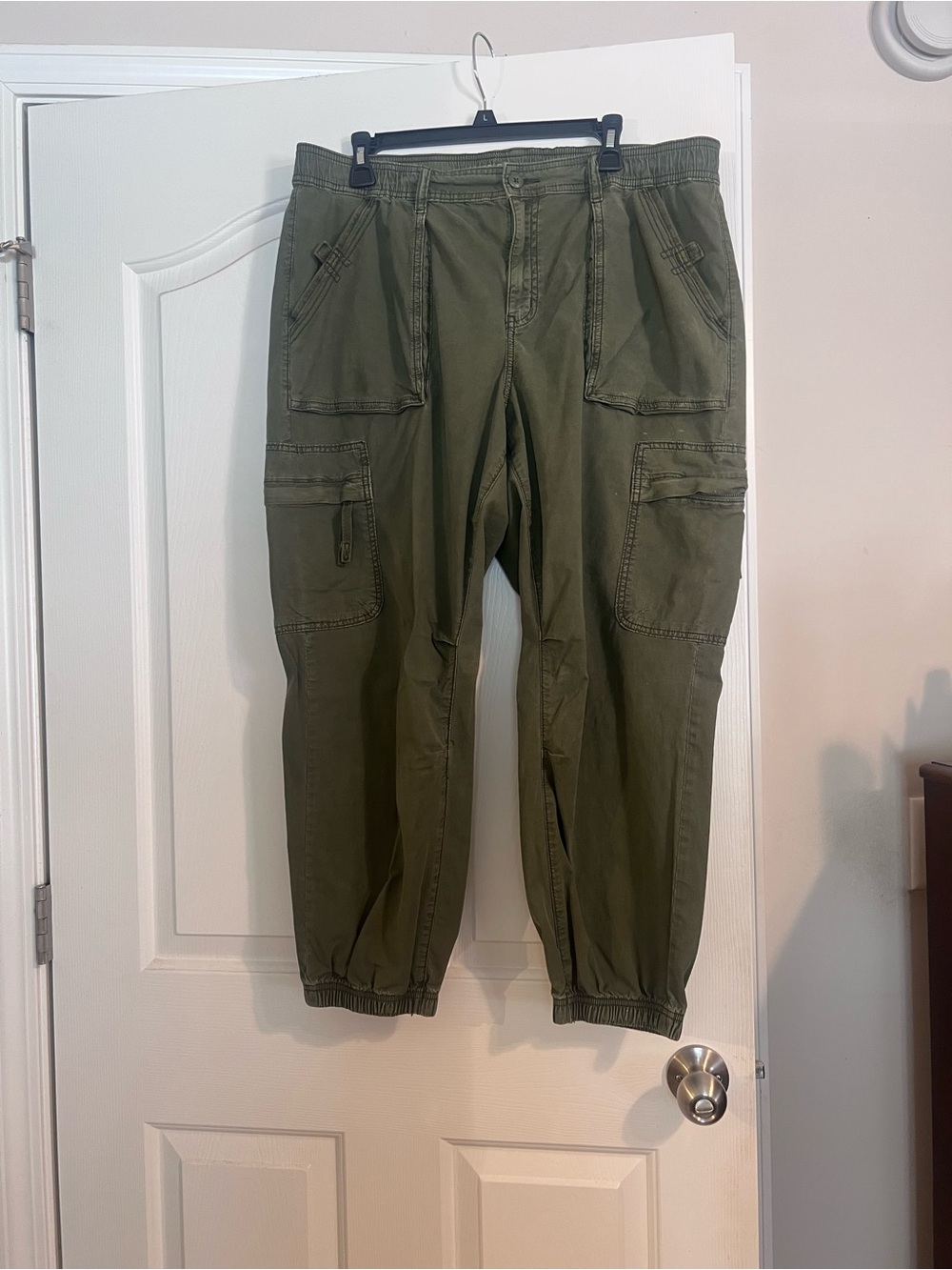 Sz. 16 Olive Green Cargo Jogger Pants - Relaxed Fit